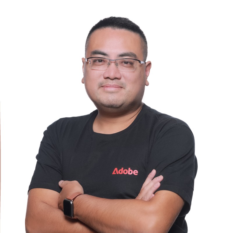 Ernest Wong 黃耀興
